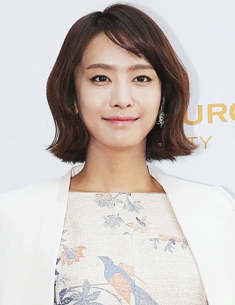 가수-겸-배우 박정아