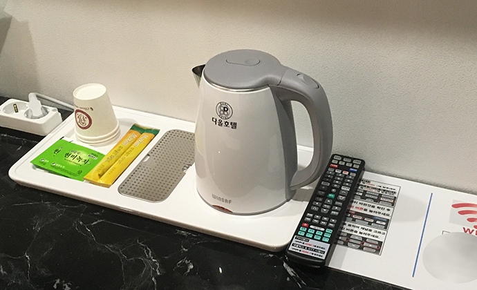 디올호텔-음료티백-전기포트