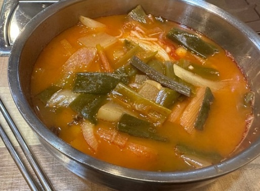 백반기행-안양-중앙시장-육개장