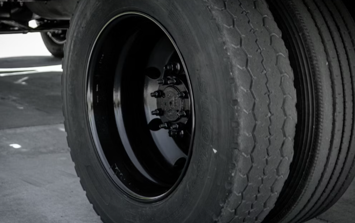 쿠팡-로켓설치-타이어