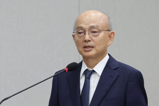 안창호 인권위원장 프로필