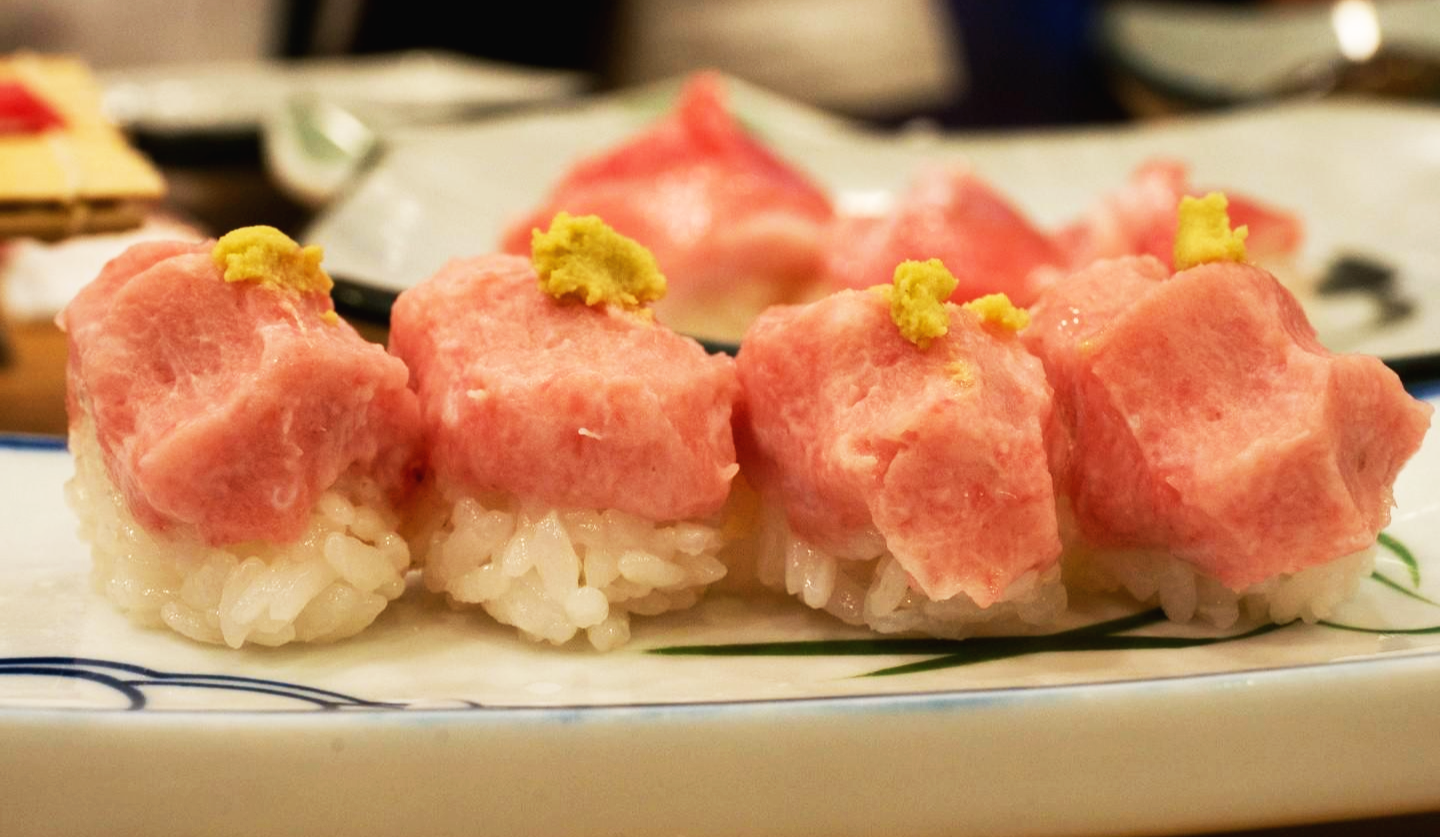 은행골 홍대역점 참치타다기 초밥