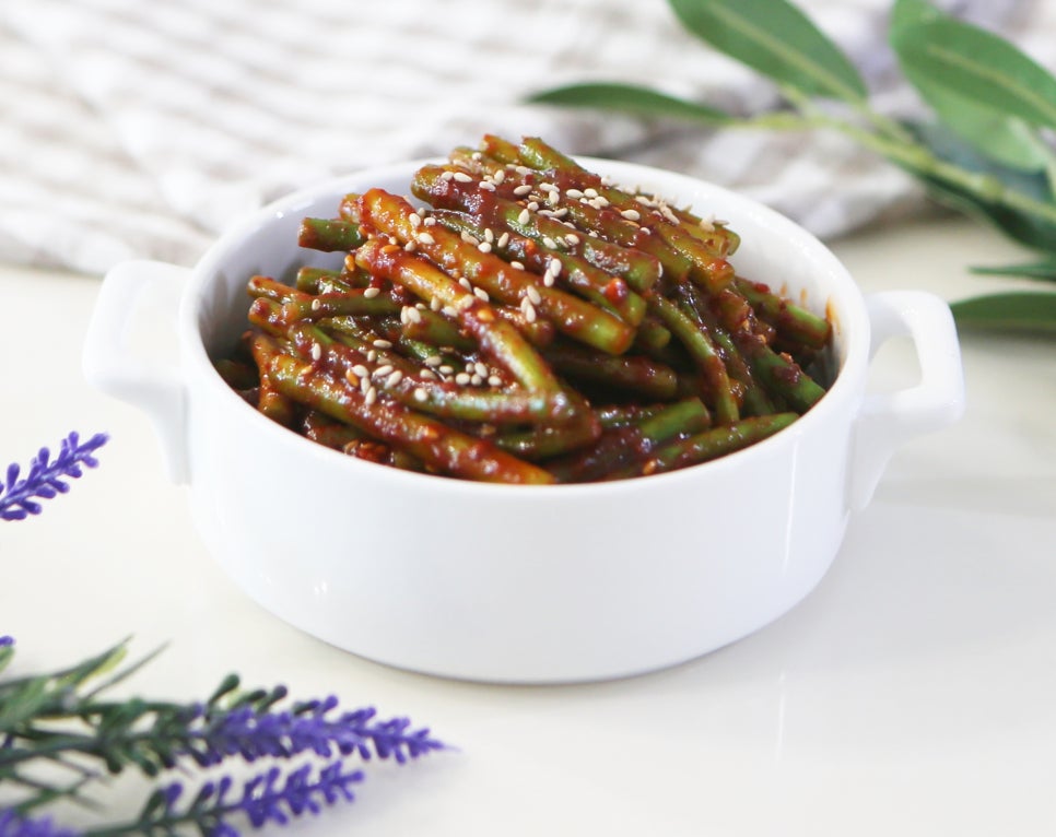 마늘쫑무침