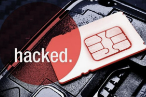 유심사진과 해킹문구로 경각심 제공하는 사진