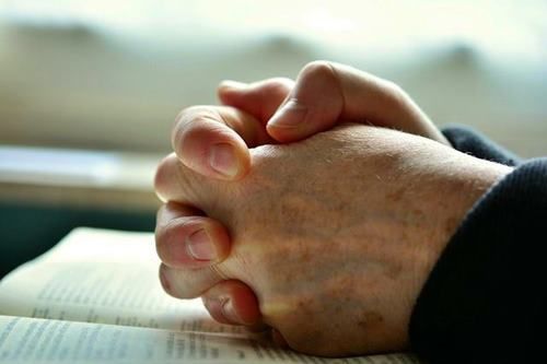 손등에 힘줄이 튀어나오는 이유