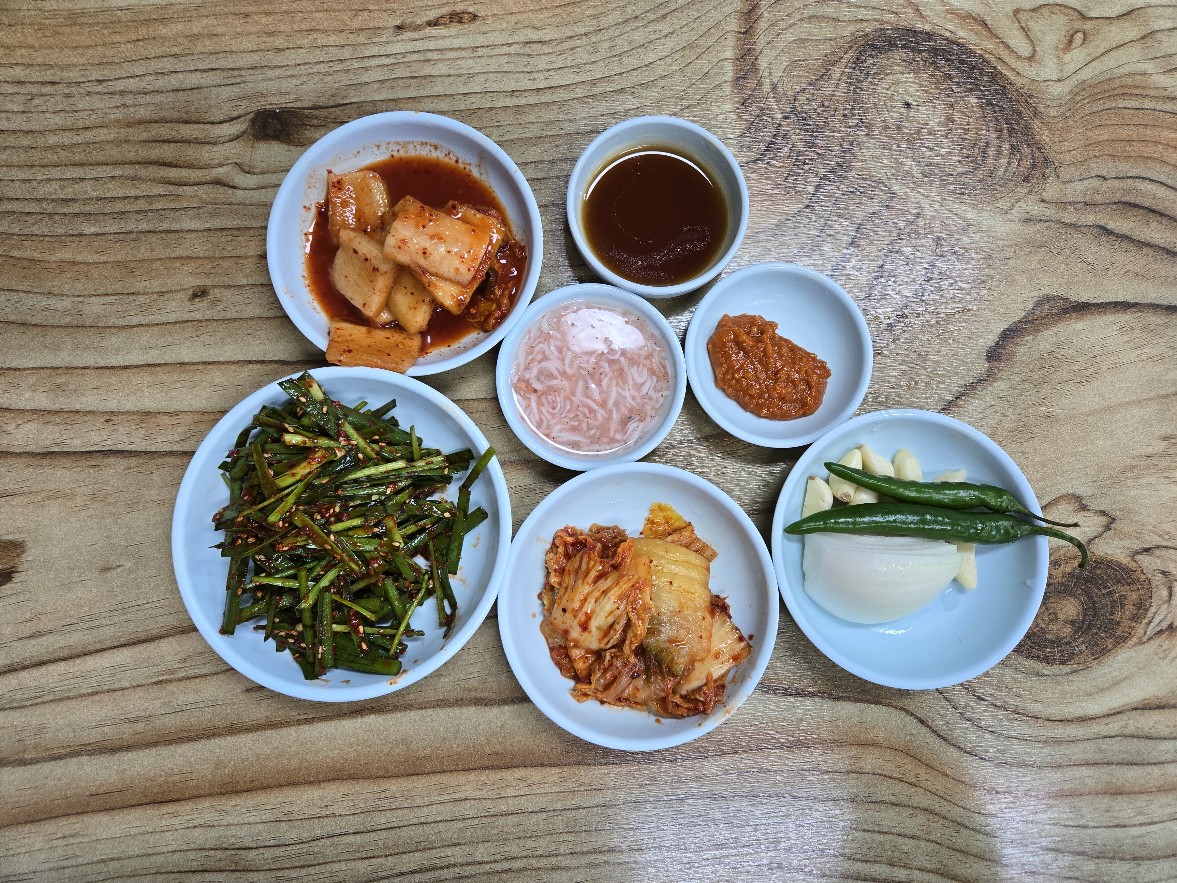 부산 용호동 돼지국밥 맛집 합천국밥집 반찬