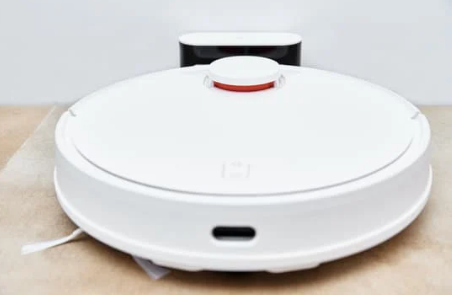 먼지 한 톨도 놓치지 않는다! 로봇청소기 TOP 5 추천