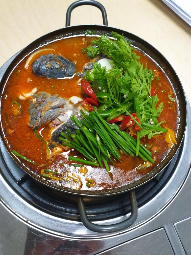 식객 허영만의 백반기행 300회 국수 조훈현의 목포 밥상 홍어삼합 맛집 신안홍어탕집