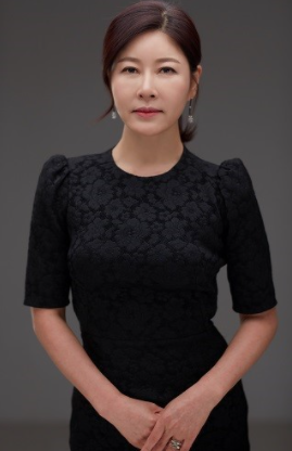 유지나-사진
