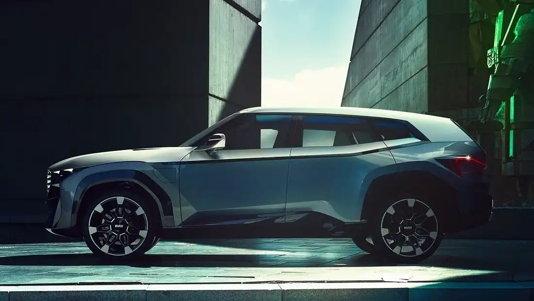 BMW XM 가격 실구매가 모의견적 제원 옵션 카탈로그 가격표 디자인 실내 트렁크 색상 총정리