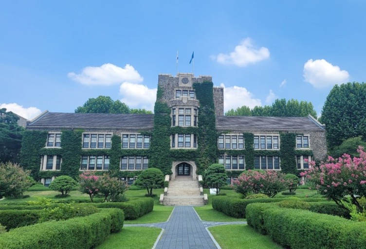 첨단산업특성화대학