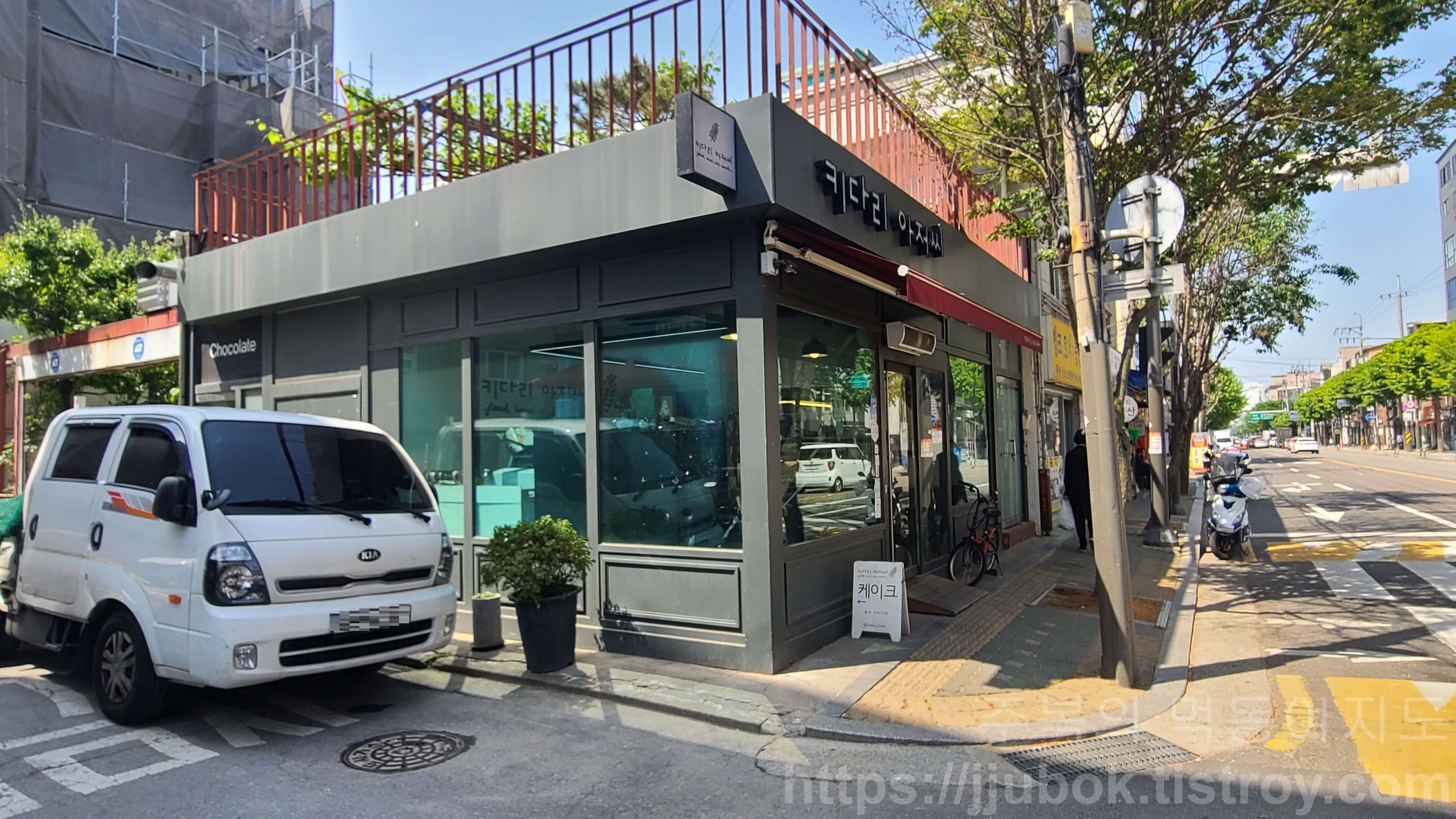 키다리-아저씨-베이커리-2