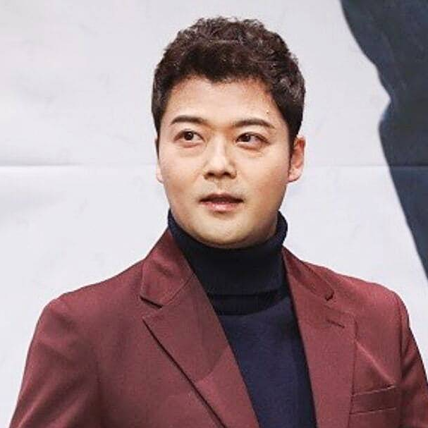 방송인-전현무