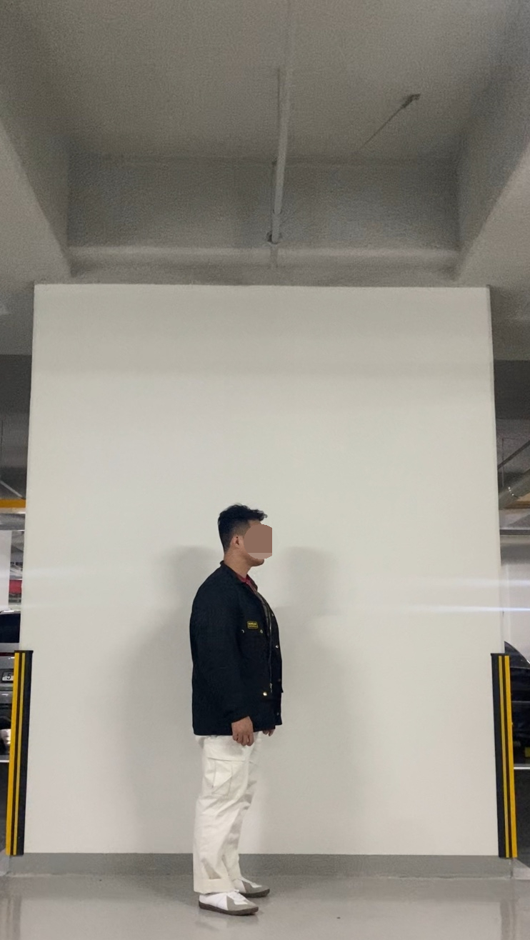 데일리룩(오뭘입)바버 인터네셔널 A7 블랙, 칼하트 포켓반팔 레드, 무신사 카고바지 크림, 커스텀에이드 독일군, 빈티지패션, 데일리룩, 남자데일리코디, 남자데일리패션, ootd