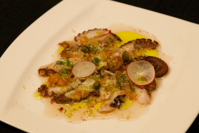 성수동 이색 술집 '캬바레 성수'