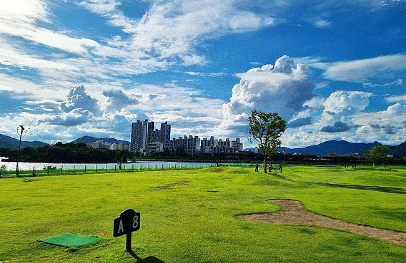 경상남도 밀양시 가곡파크골프장 소개