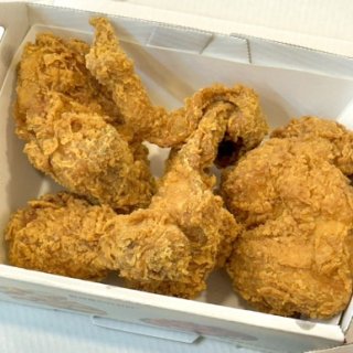 BBQ 20주년 치킨 반 마리 무료 증정