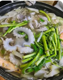 생생정보 장사의 신 17년 전통의 맛 보양식 산낙지볶음