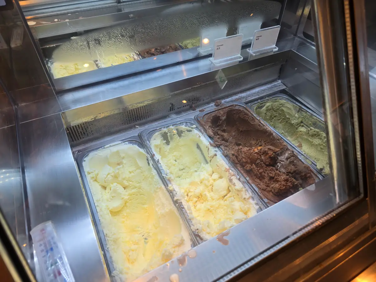빕스 샐러드바 사진: 아이스크림