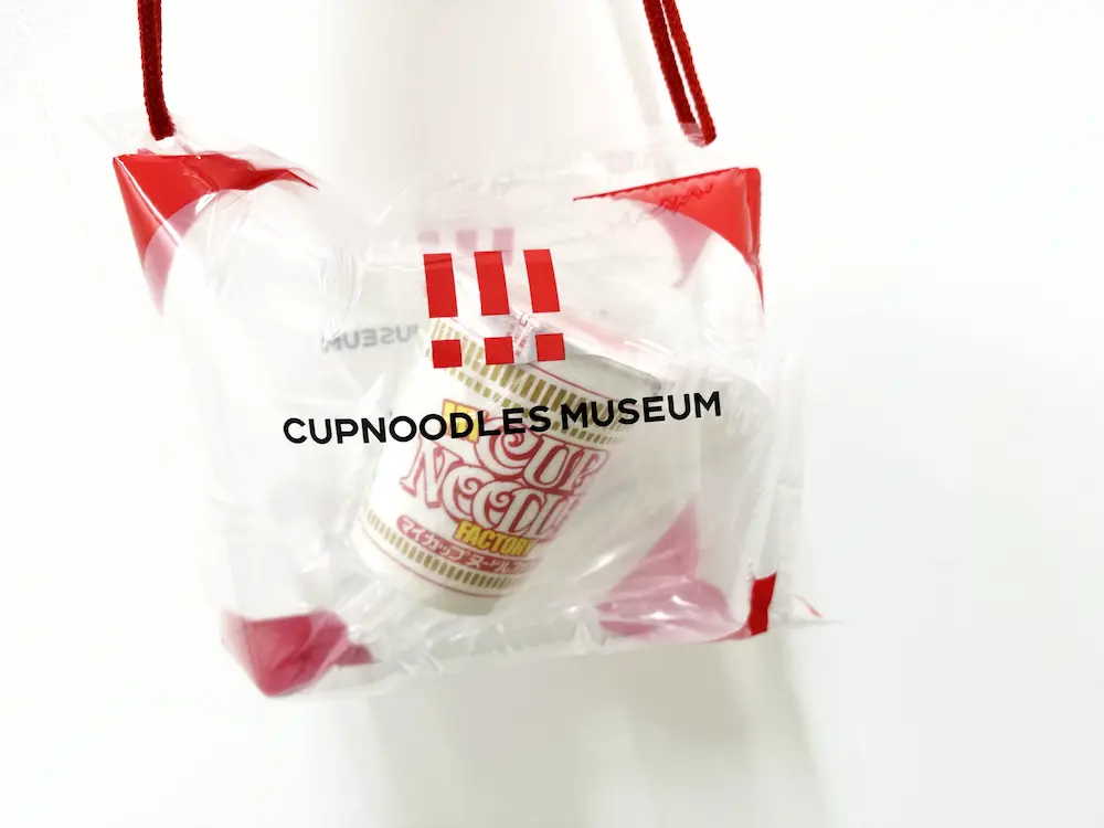 컵누들 넣은 에어백 사진