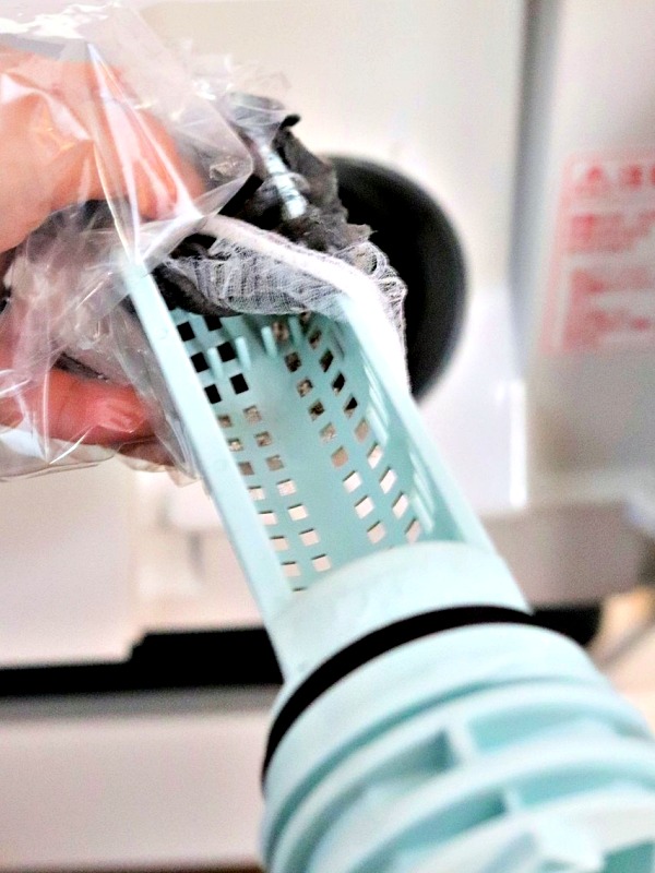 먼지보플 한방에 싹~ 드럼세탁기 거름망 청소