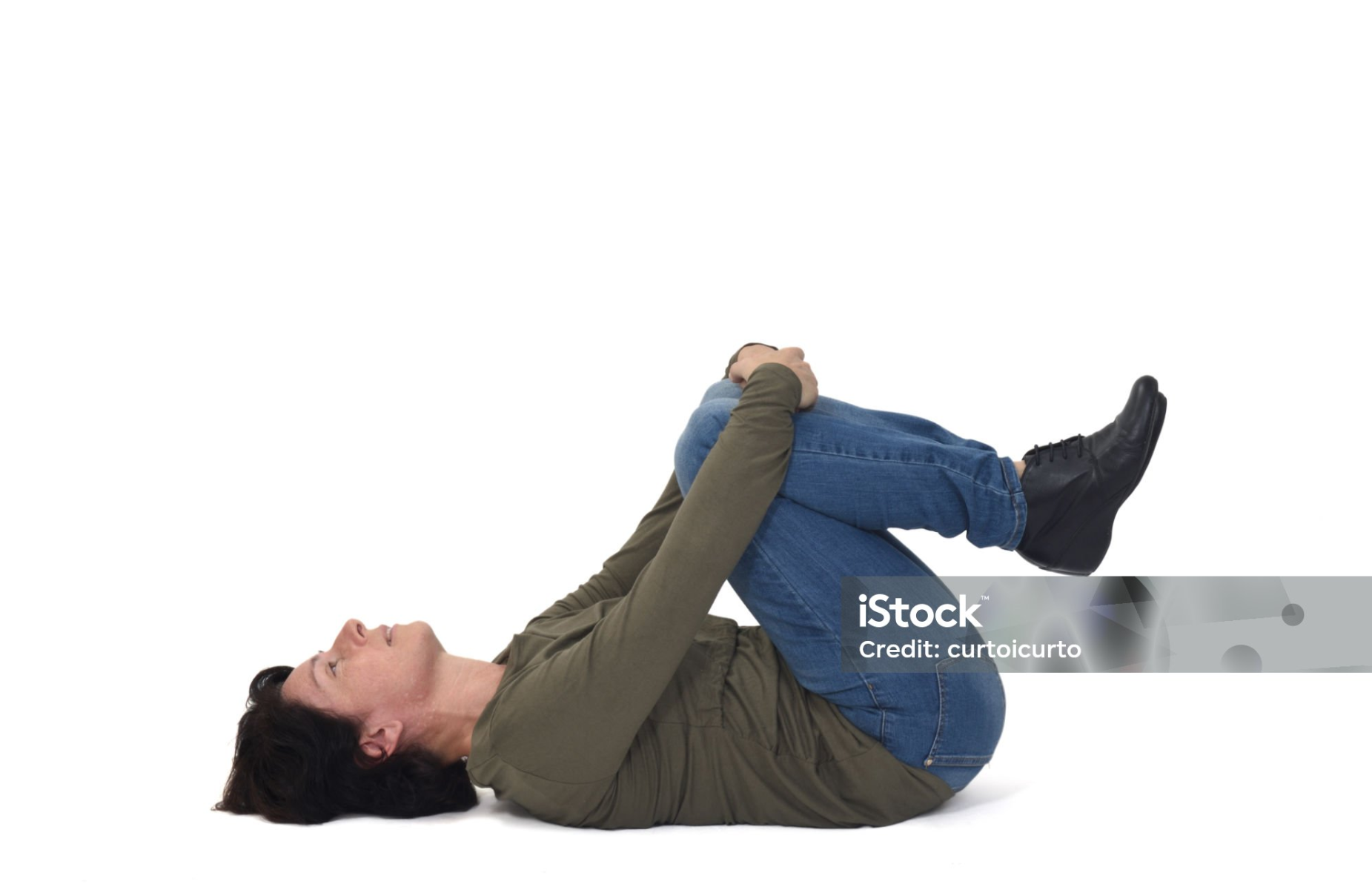 무릎-가슴 당기기 자세 (Knee-to-Chest Pose)