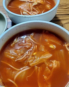감치국