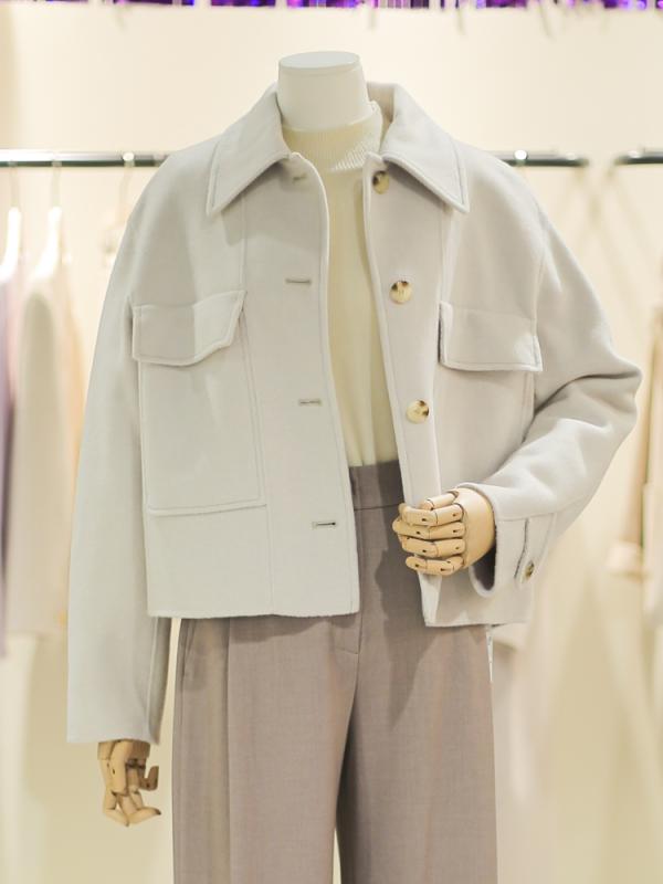 시스티나 싱글 칼라 크롭 핸드메이드 재킷 AWHJKM41010