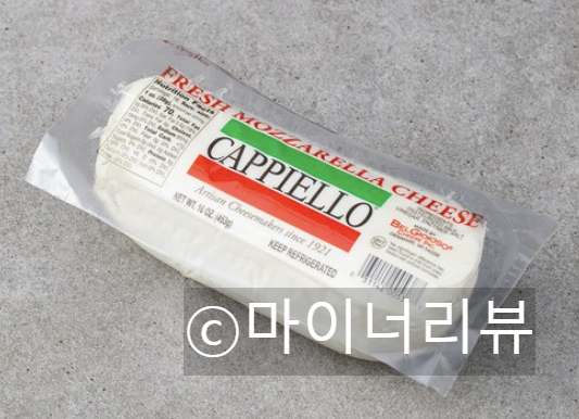나혼자산다 주현영 아이템 멜빵바지 바람막이 잠옷 치즈 화장품 토너