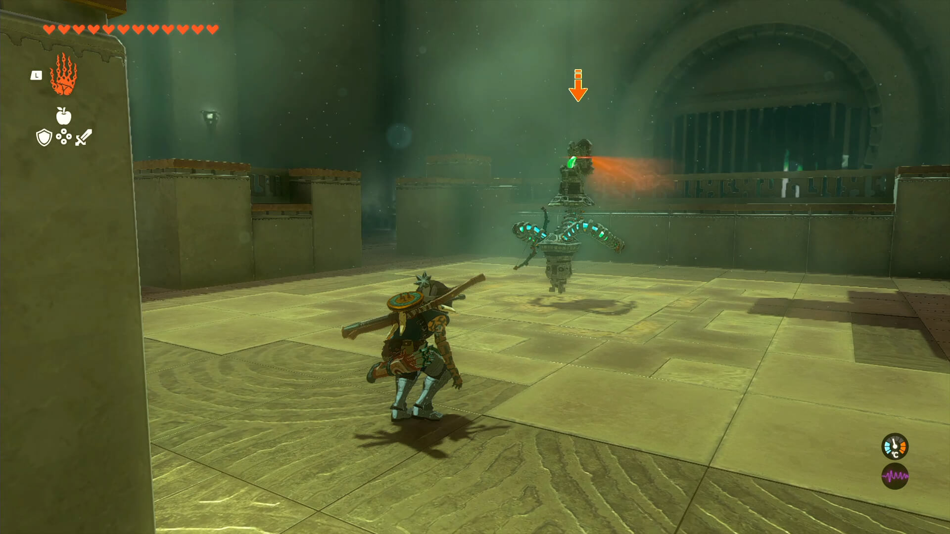 로봇골렘-주목하기