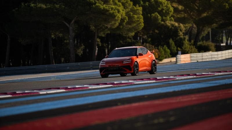 제네시스 GV60 마그마