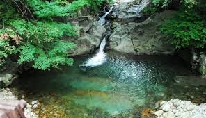 뱀사골 계곡 – 가족 단위·초보자에게 강력 추천 (출처:한국일보/전북일보/전북문화관광)