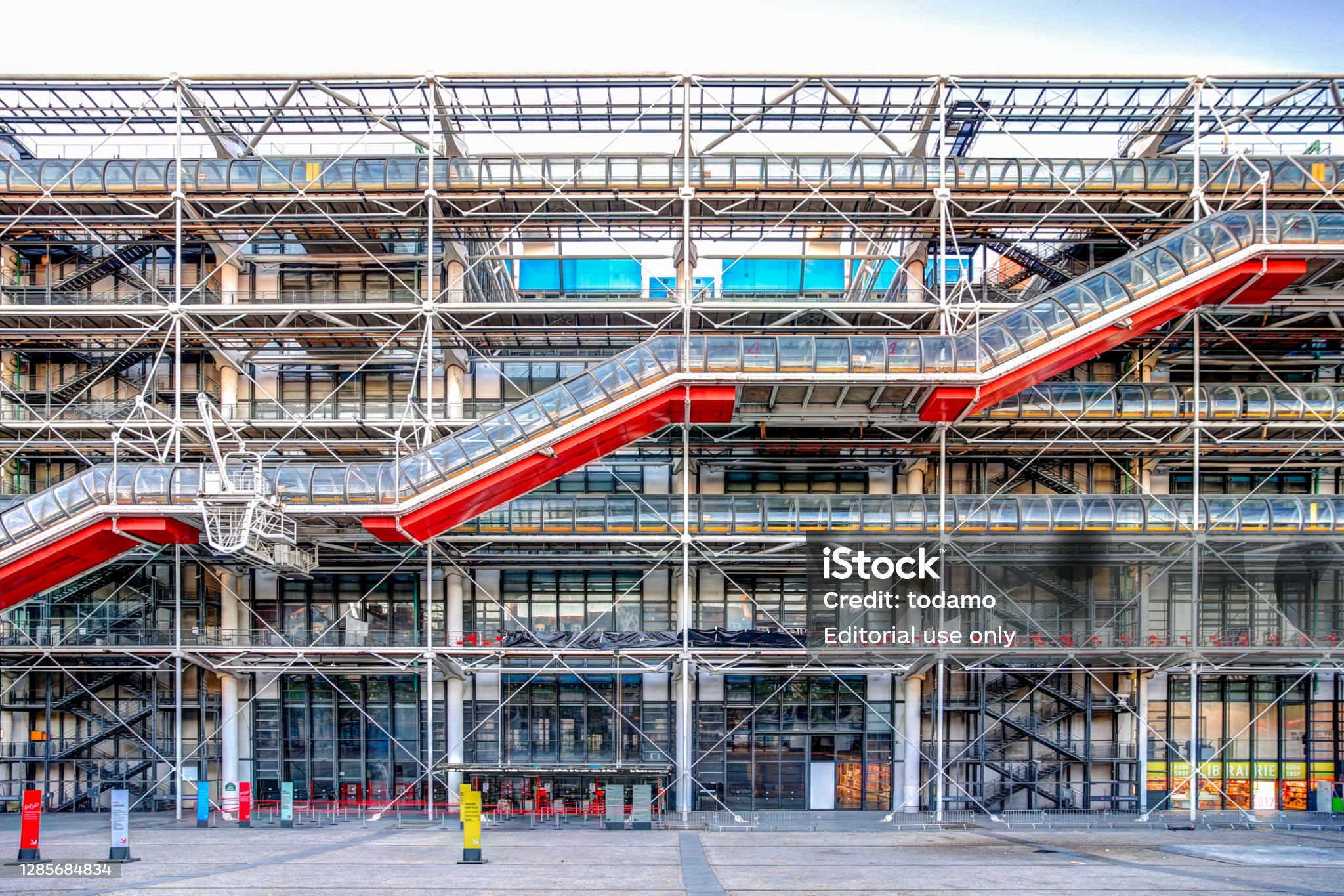 렌조피아노의 건축작품