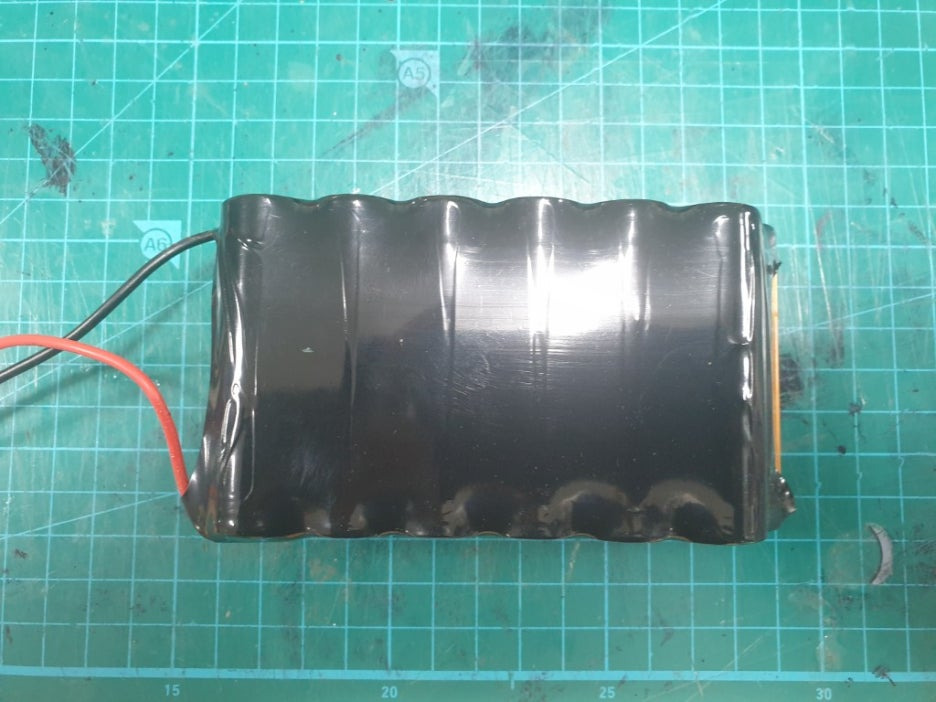 배터리팩 수축필름 작업