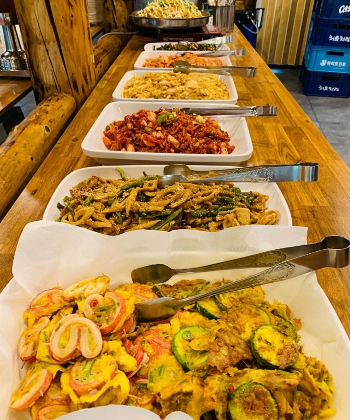 용인-학식-뷔페-만원-구들장흑도야지