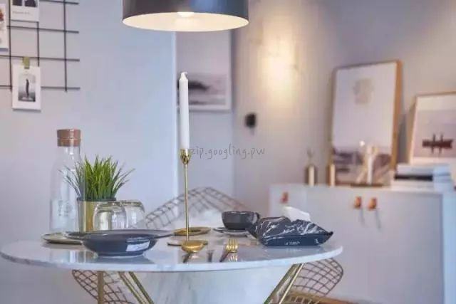 테이블-위-인테리어