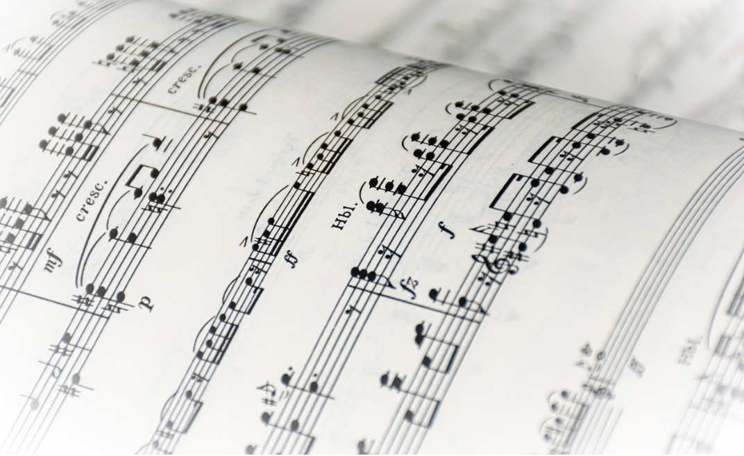이론 중심 vs 체험 중심 음악교육 예시 사진_악보