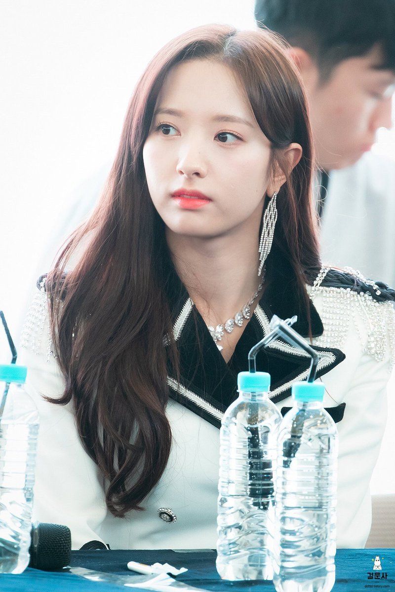 우주소녀 보나 고화질사진 모음