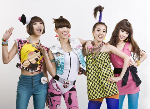 투애니원