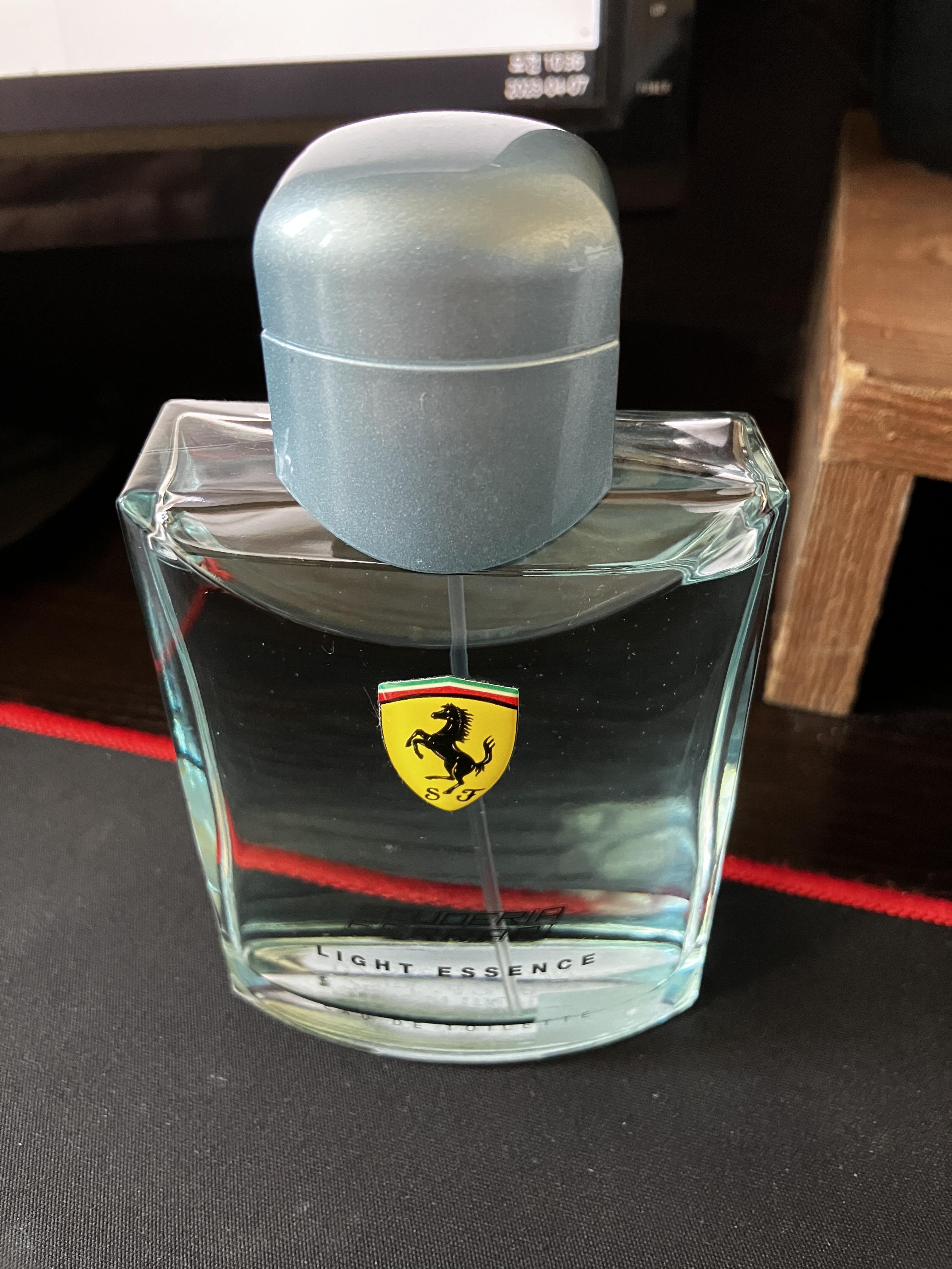 페라리향수 라이트 에센스 EDT