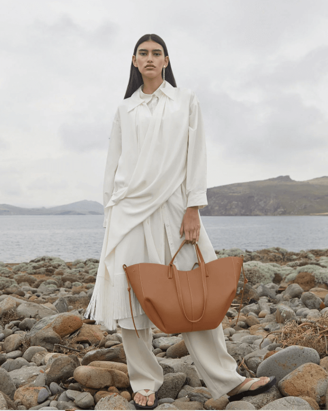 폴렌느 가방, 공홈, 매장 알아보기