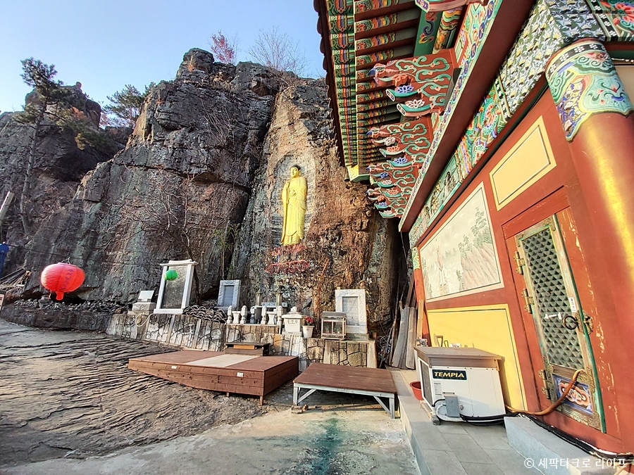 경남고성폭포암흔들바위