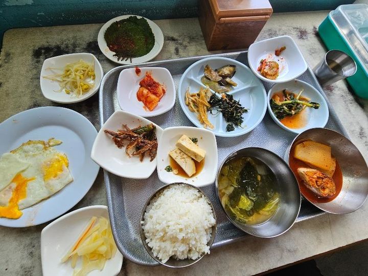 부산의 숨은 보석, '혜자스러운' 백반집 방문기