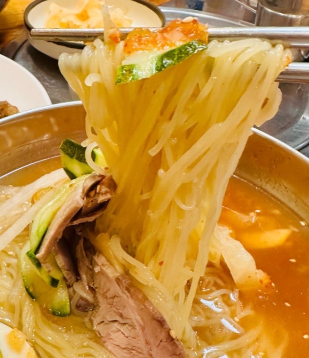 6시내고향 K맛있을지도 송파구 어복쟁반 밀면 냉면집