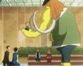 영화 북극백화점의 안내원