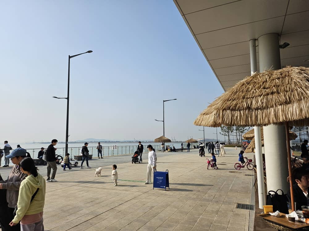 송도 롱비치 카페