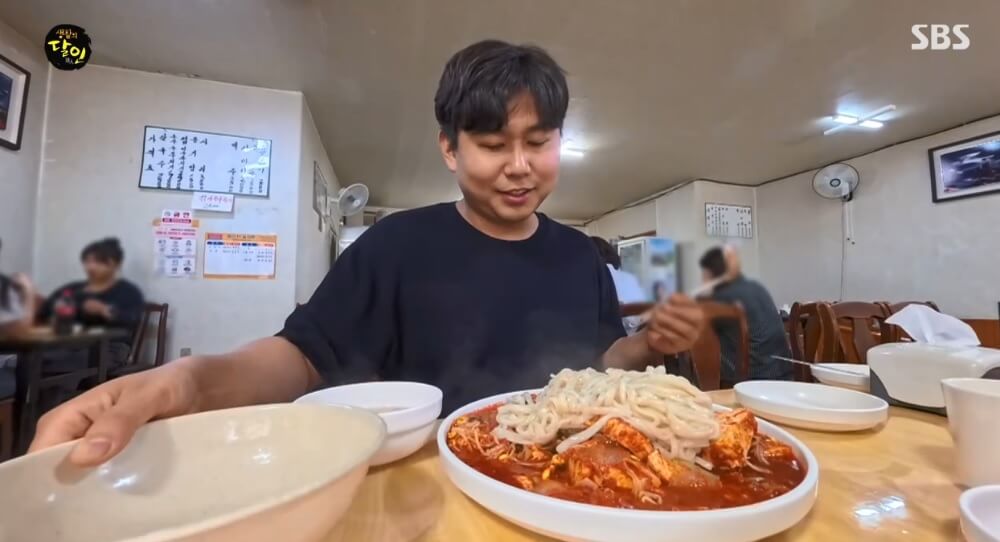 생활의 달인 985회 노포 덕후 달인 대전 편 대전 중구 선화동 두부두루치기 맛집 우리칼국수