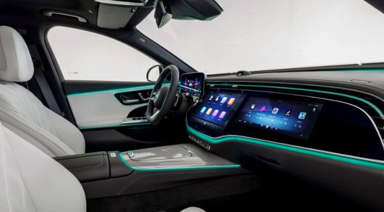 벤츠-E클래스-AMG-앞좌석