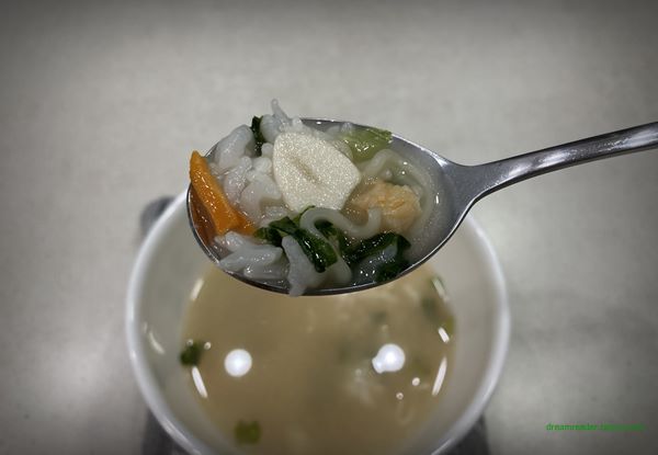 풀무원 백면 라면 2022년 12월 ~ 2023년 4월 밥 말아 먹기