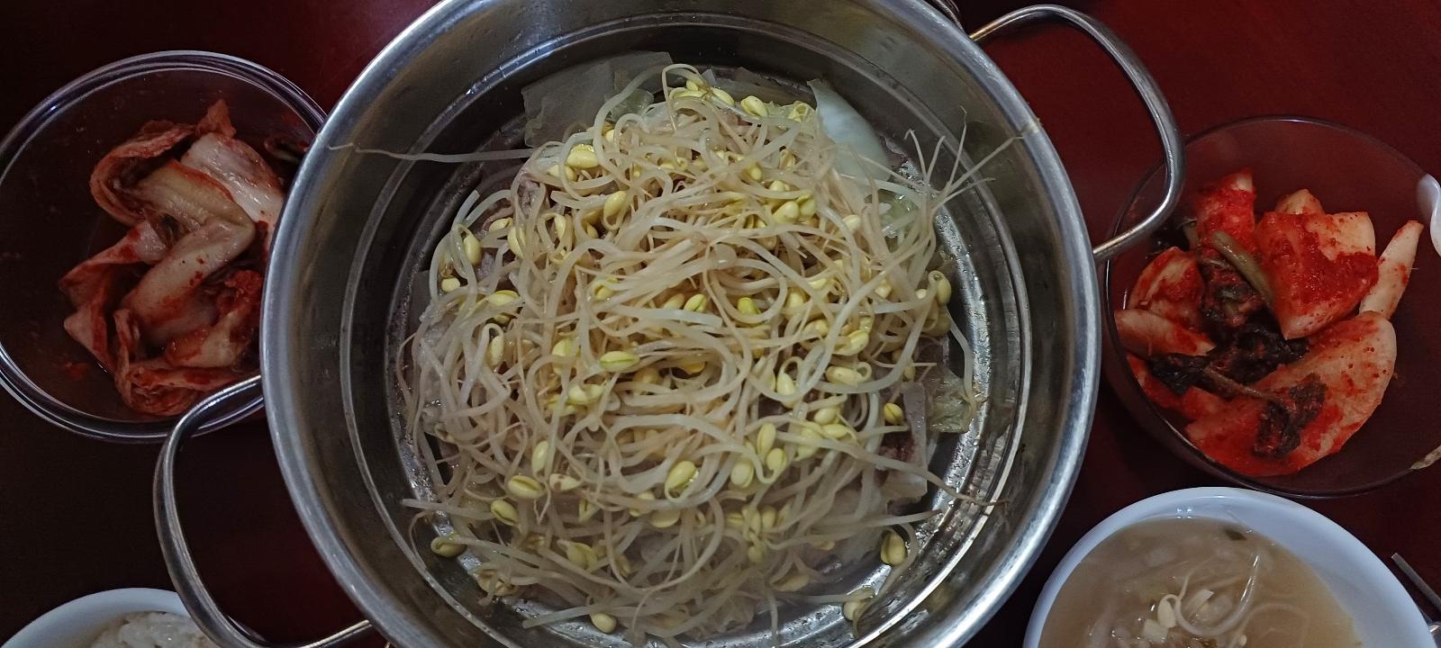 완성된 우삼겹 소고기배추찜